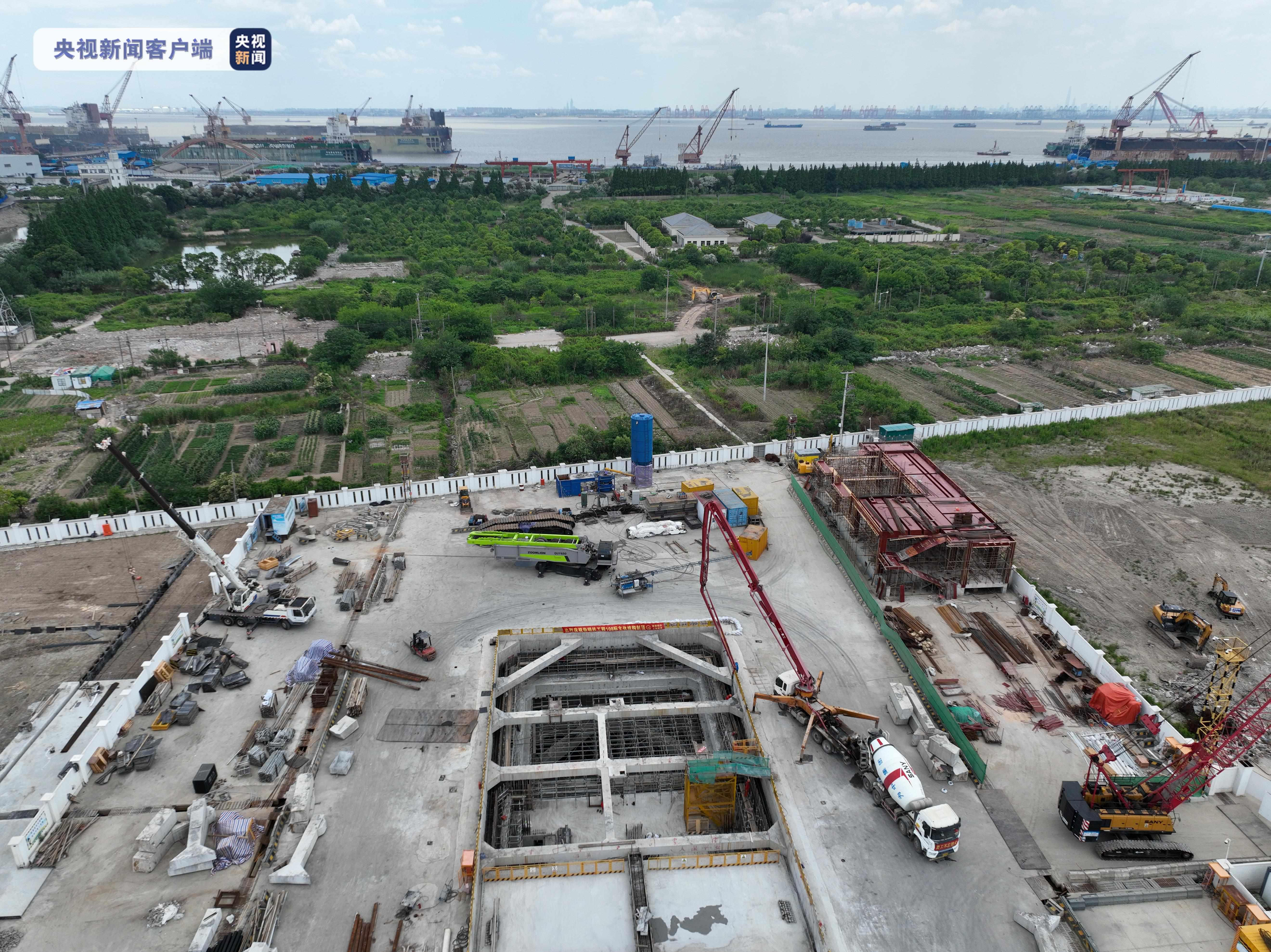 上海首条长江越江轨道交通建设取得重大进展首个单位工程主体结构封顶(图3)