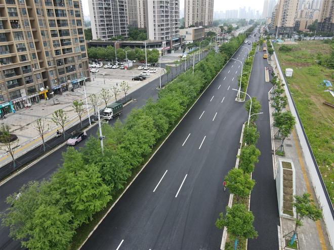 武汉汉阳一主干道改造工程完工拓宽主线修建综合管廊(图2)