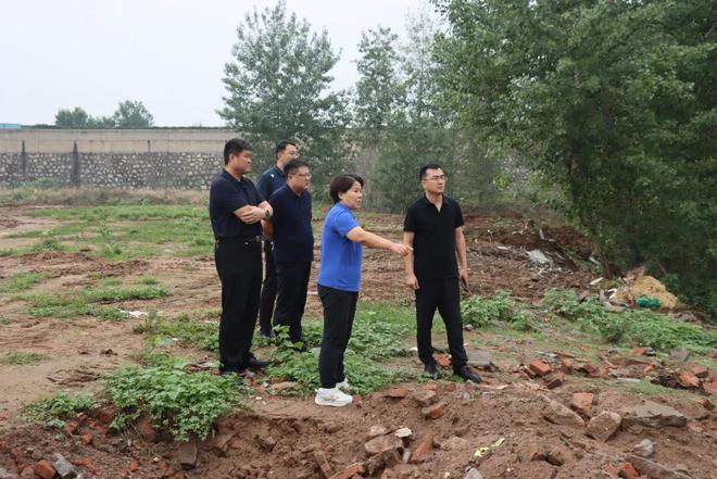 区政府主要领导实地督导娄里水库工程和防汛备汛工作•督导农村人居环境整治工作•检查大气污染防治(图2)