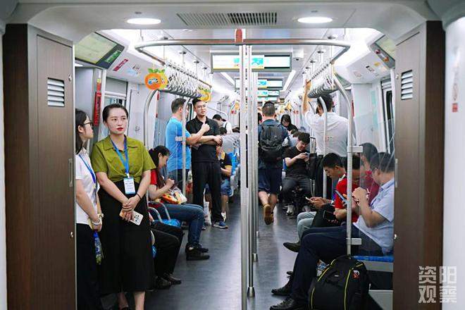 轨道交通资阳线试乘见证成资同城新发展(图3)