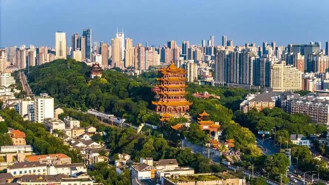 拥有83所大学、4大火车站、4大港口被称“中国最牛省会城市”(图23)