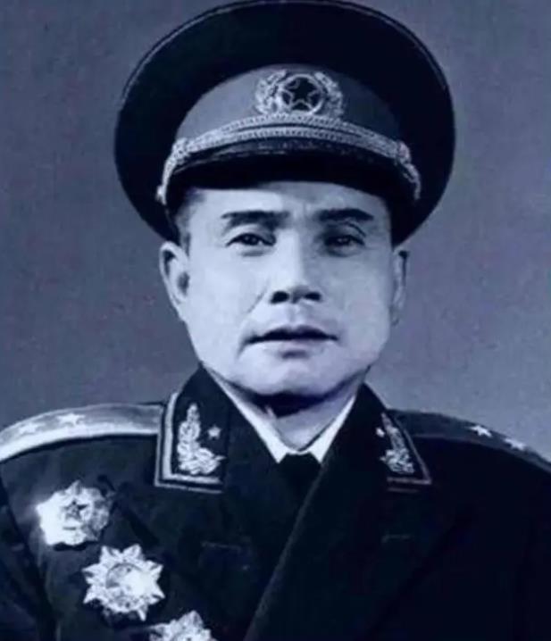 董存瑞炸碉堡牺牲一位开国中将替他照顾家人供他妹妹读大学(图4)