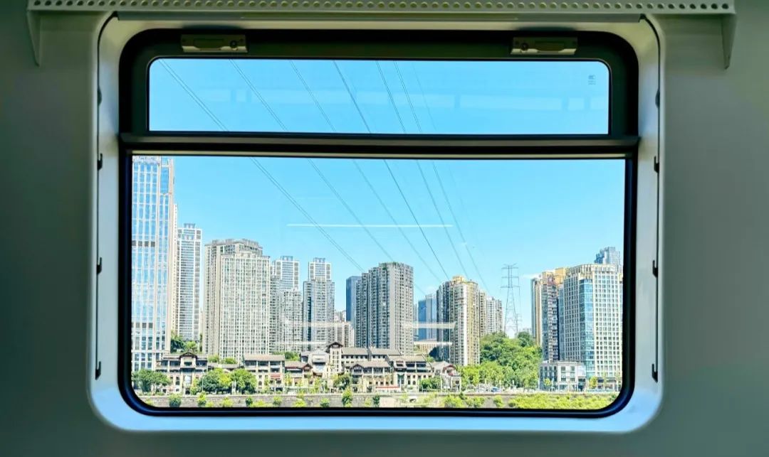 轨道交通小知识丨列车车窗的秘密(图2)