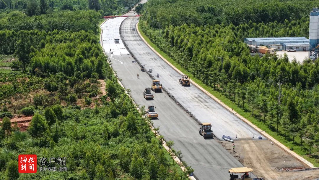 洋浦疏港高速公路SG01标段施工提速(图2)
