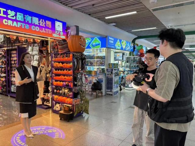 义乌商人不会把鸡蛋放一个篮子里拥抱新兴市场(图1)